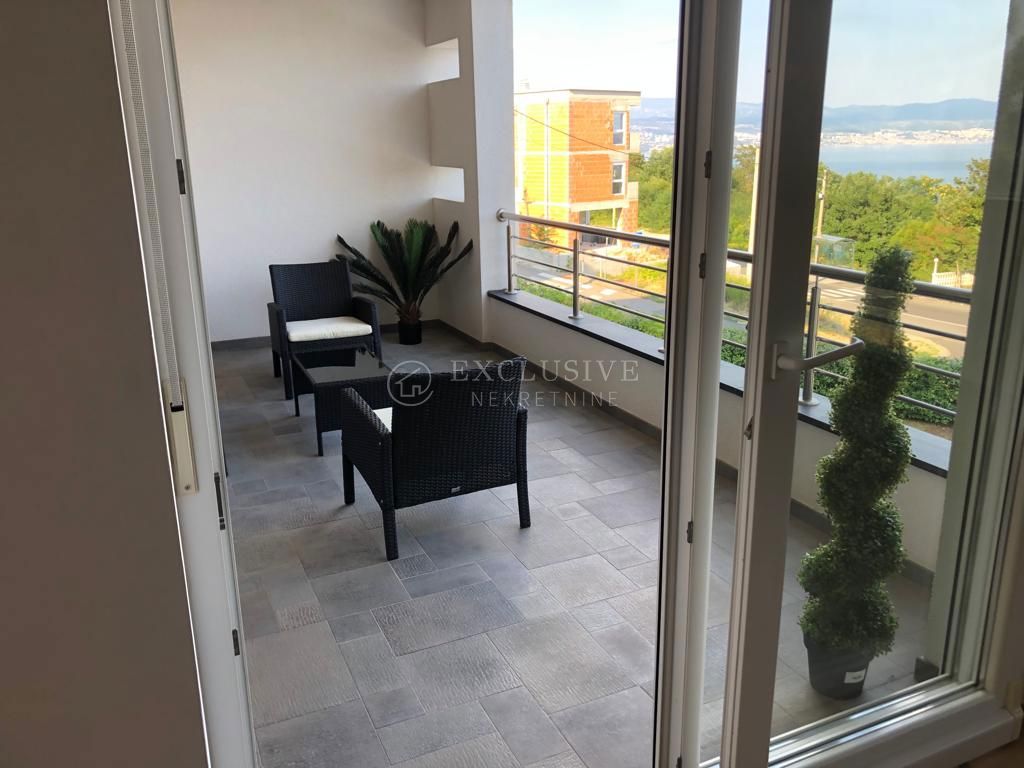 Stanovanje Ičići, Opatija - Okolica, 130,30m2
