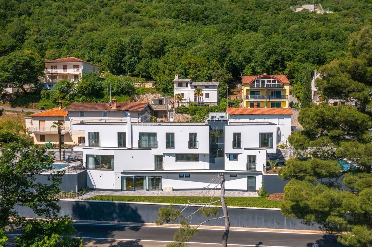 Hiša Mošćenička Draga, 201m2