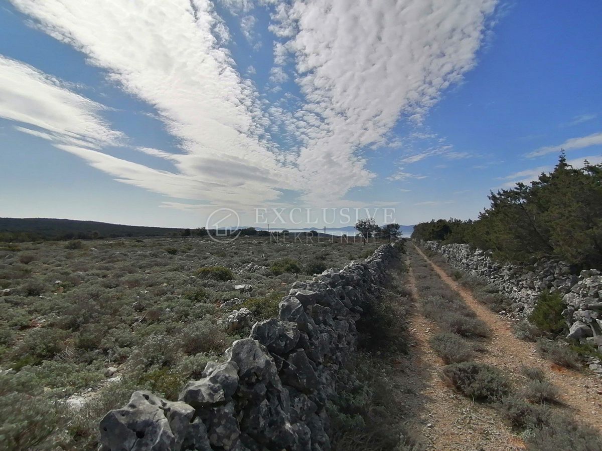 Zemljišče Osor, Mali Lošinj, 76.000m2