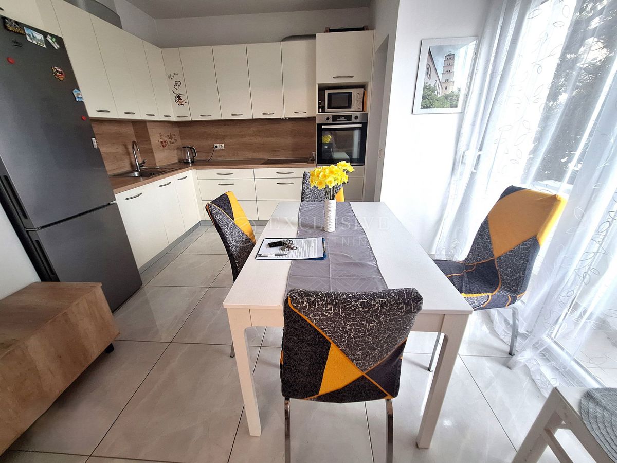 Stanovanje Crikvenica, 77m2