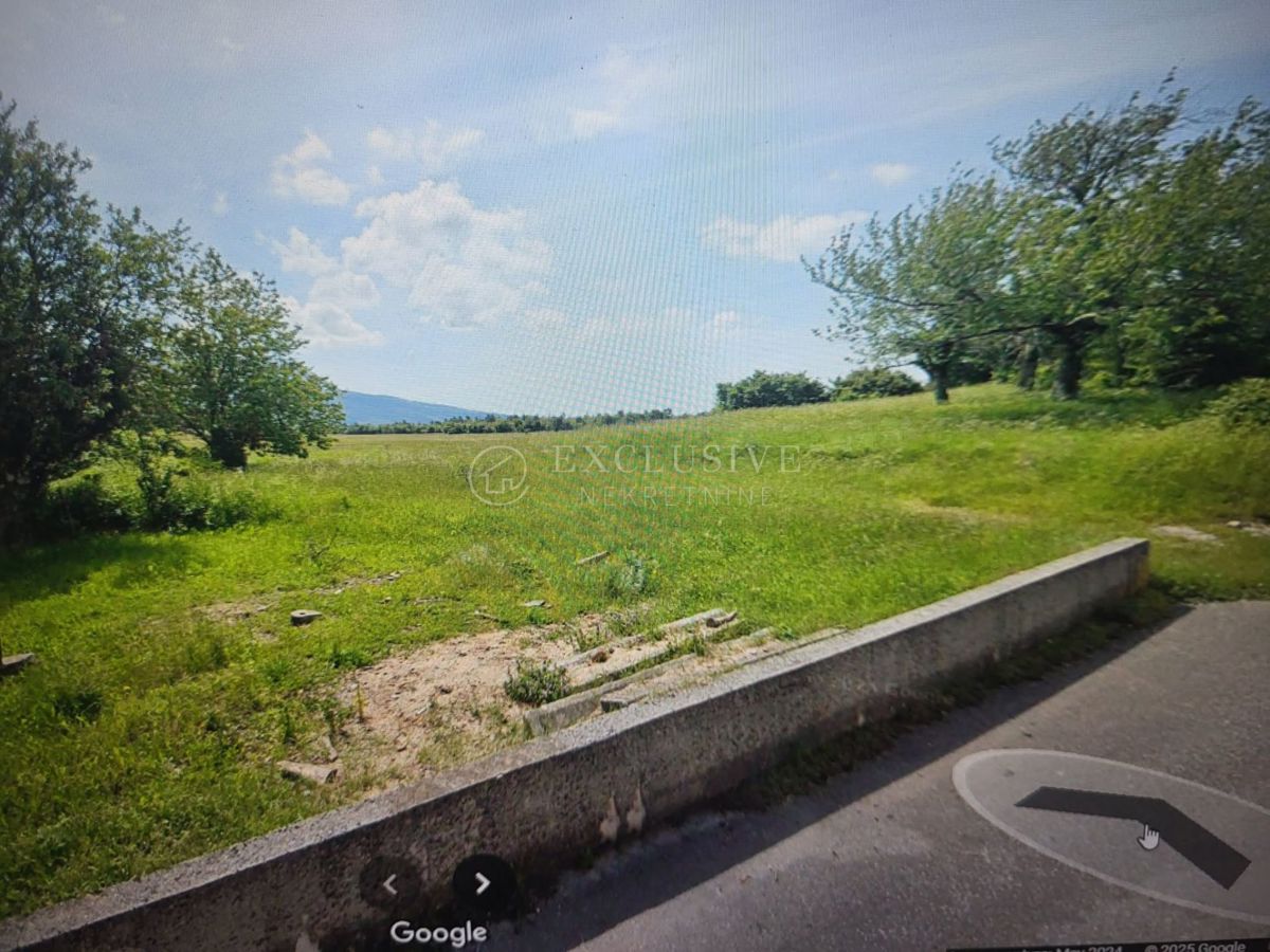 Zemljišče Brest Pod Učkom, Lupoglav, 710m2