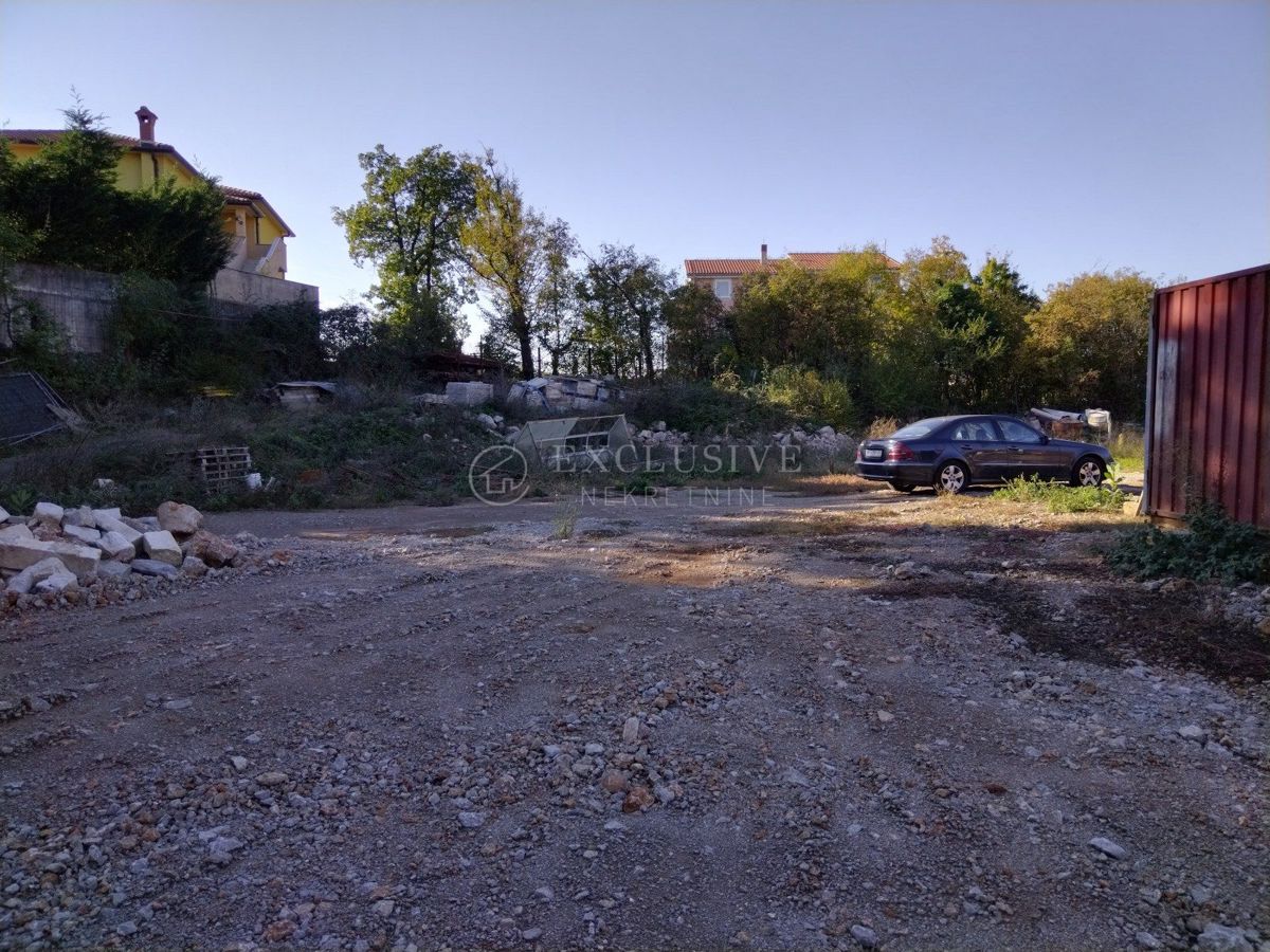 Zemljišče Viškovo, 2.268m2