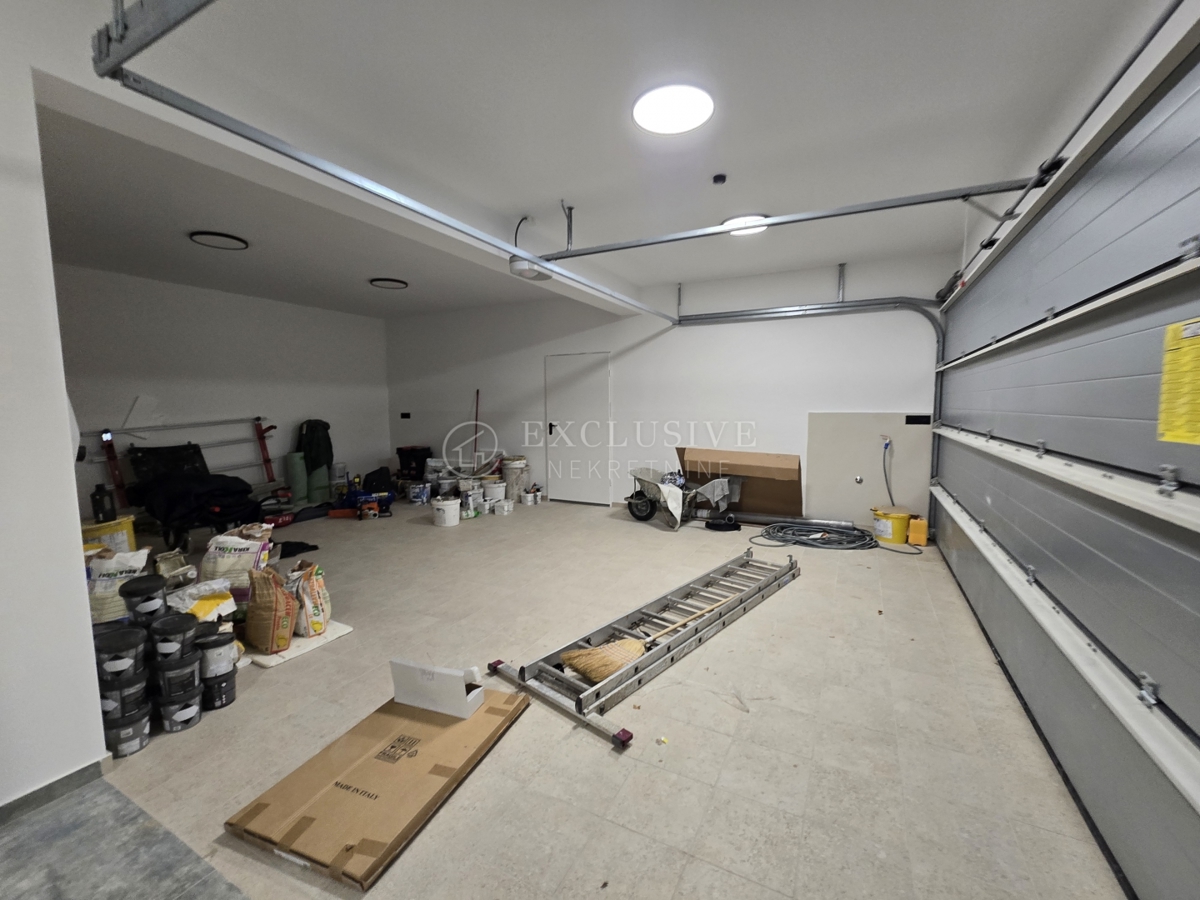 Stanovanje Kostrena, 173,48m2