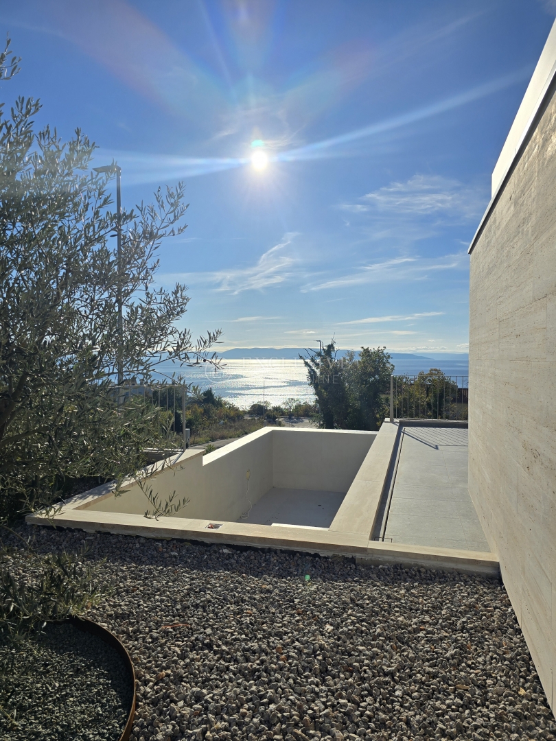 Stanovanje Kostrena, 173,48m2