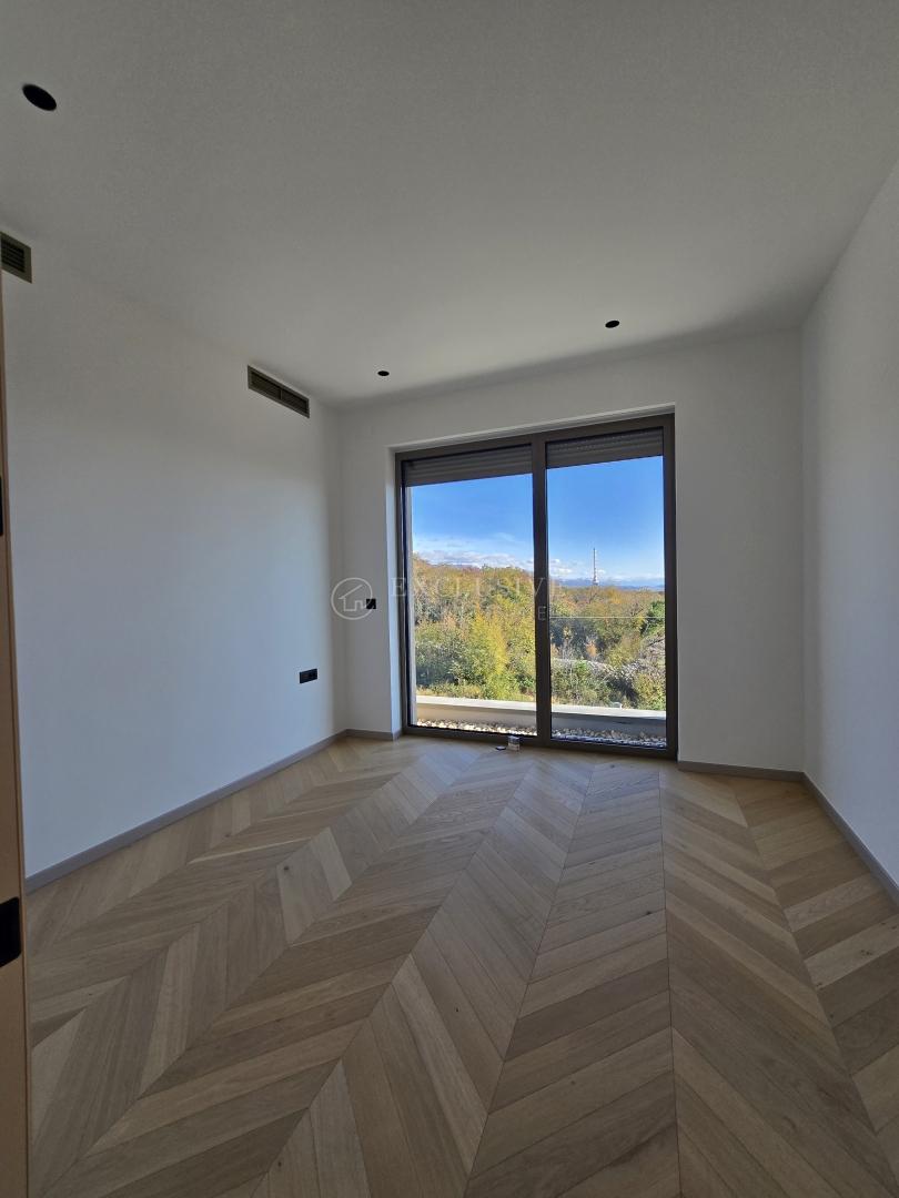 Stanovanje Kostrena, 173,48m2