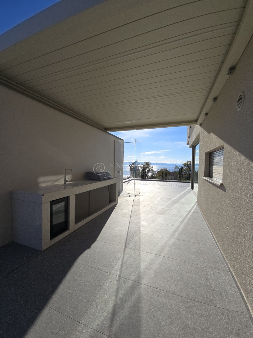 Stanovanje Kostrena, 173,48m2