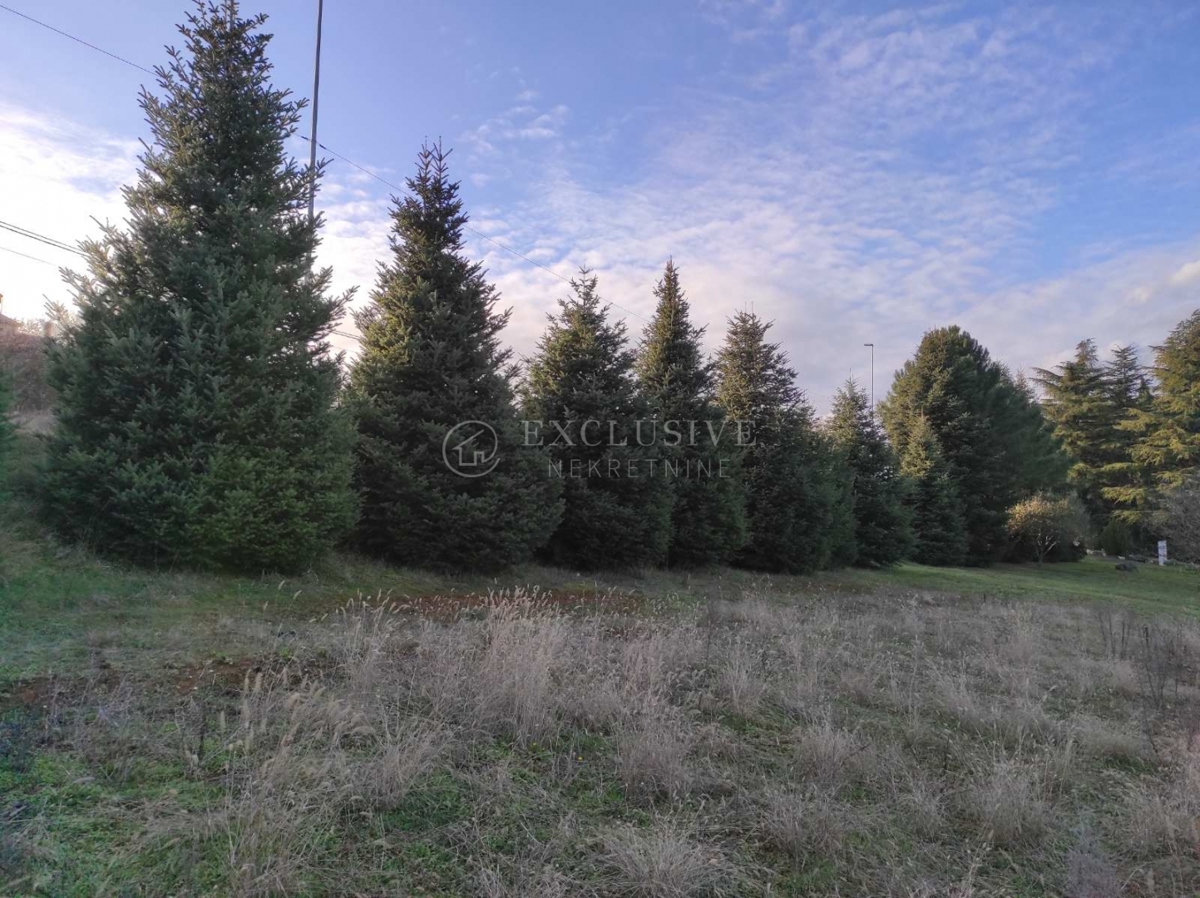 Zemljišče Karojba, 1.948m2