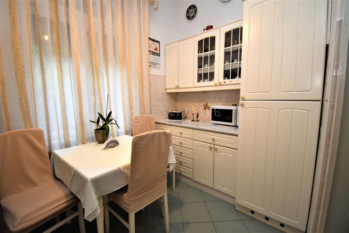 Stanovanje Opatija - Centar, Opatija, 130m2