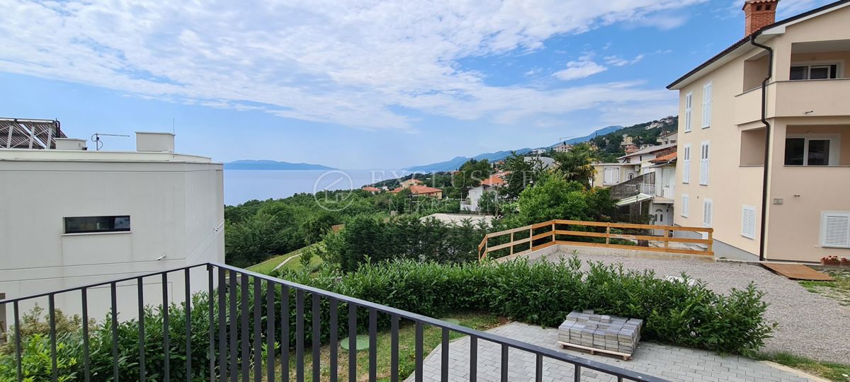 Hiša Pobri, Opatija - Okolica, 250m2