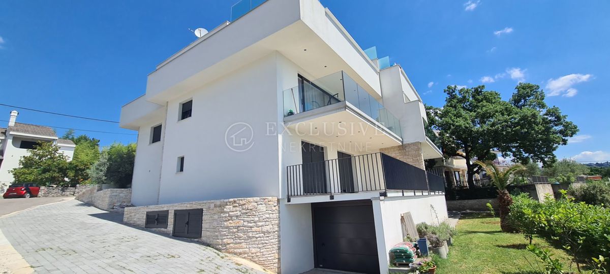 Hiša Pobri, Opatija - Okolica, 250m2