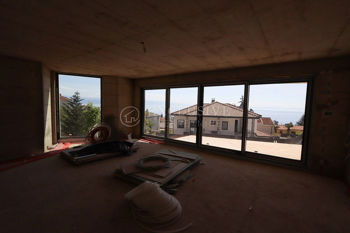 Hiša Ičići, Opatija - Okolica, 730m2