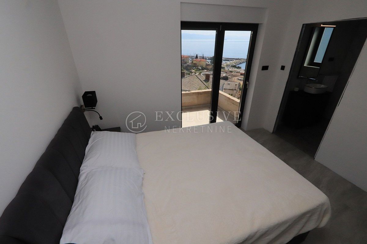 Hiša Ičići, Opatija - Okolica, 730m2