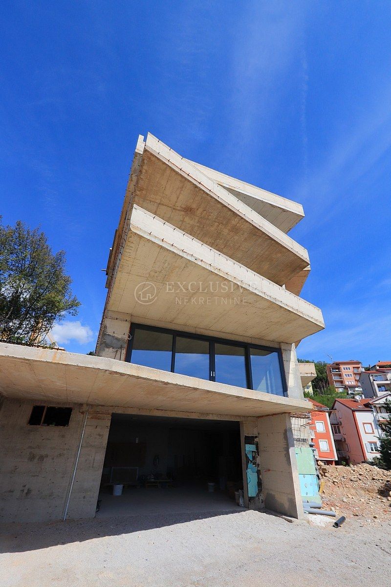 Hiša Ičići, Opatija - Okolica, 730m2