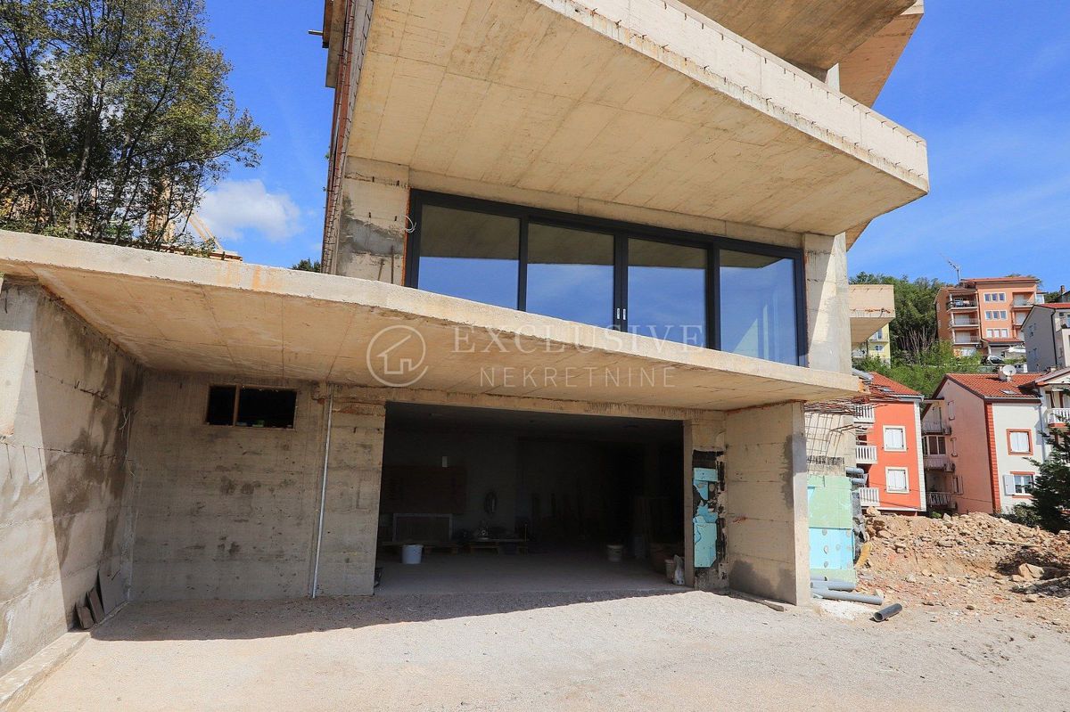 Hiša Ičići, Opatija - Okolica, 730m2