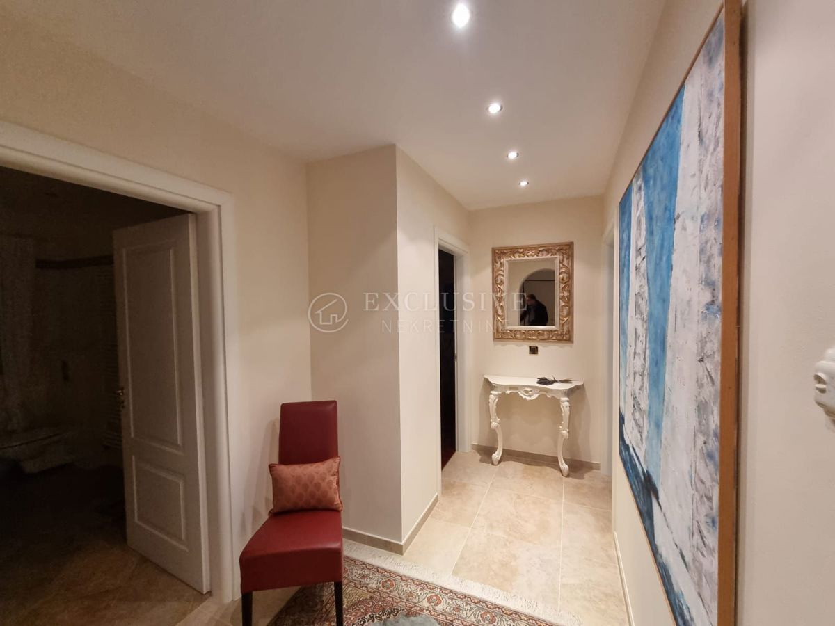 Stanovanje Ičići, Opatija - Okolica, 184m2
