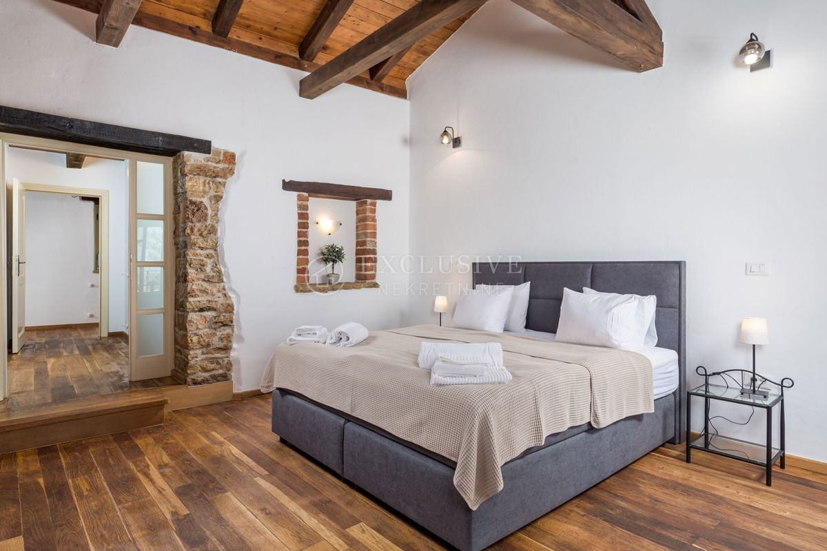 Hiša Brčići, Tinjan, 300m2