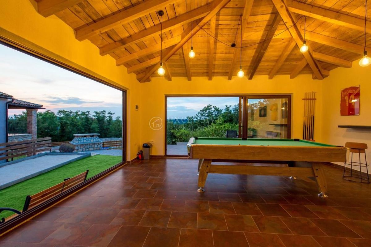 Hiša Brčići, Tinjan, 300m2