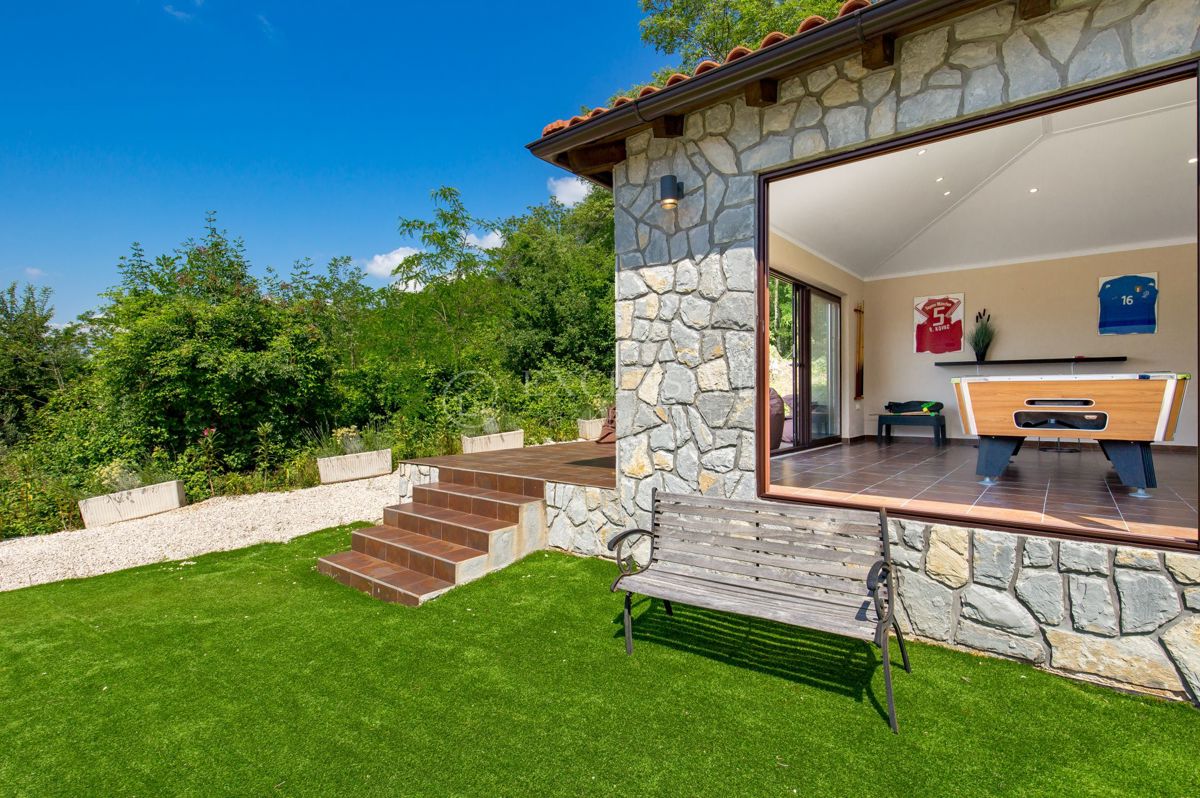 Hiša Brčići, Tinjan, 300m2