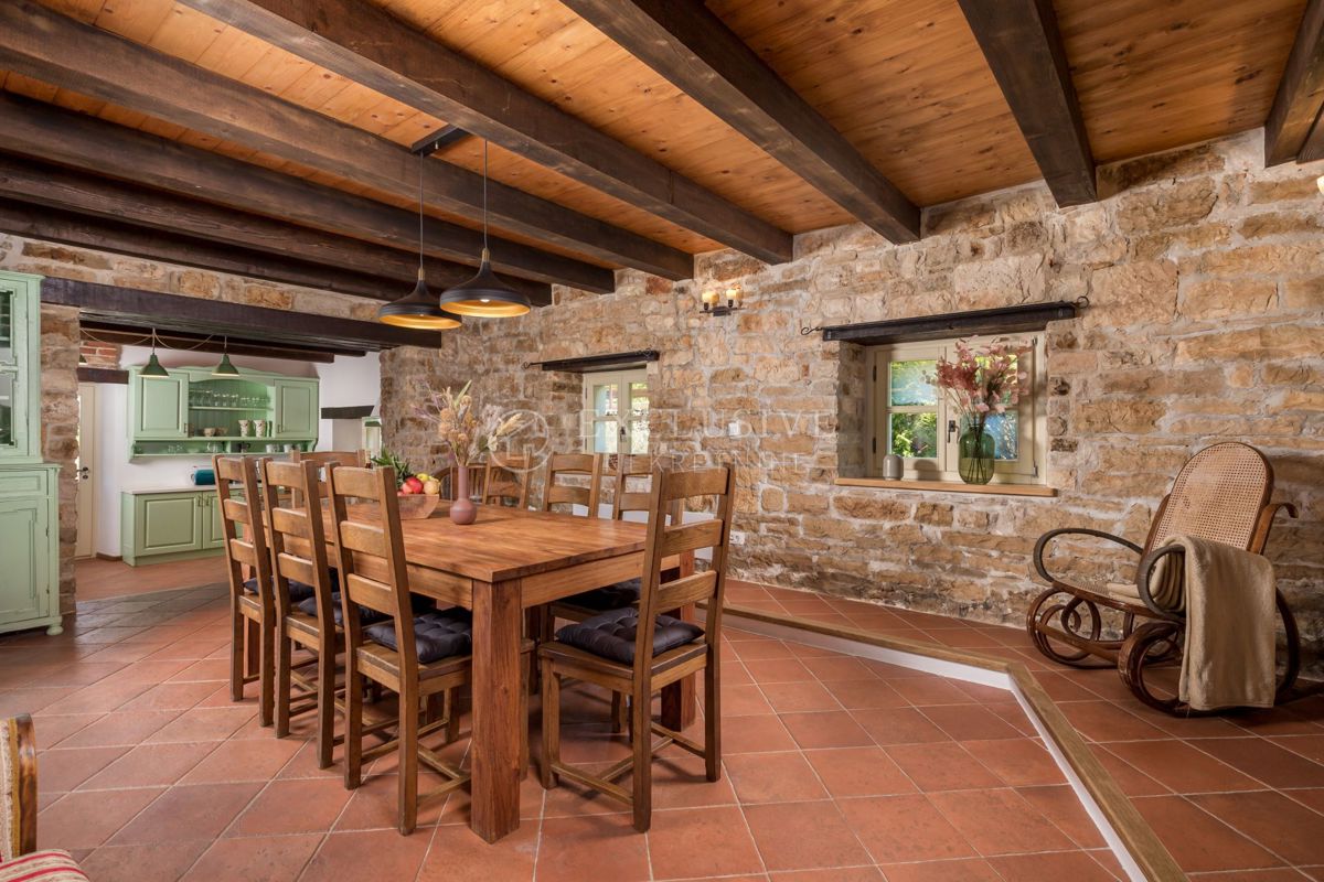 Hiša Brčići, Tinjan, 300m2