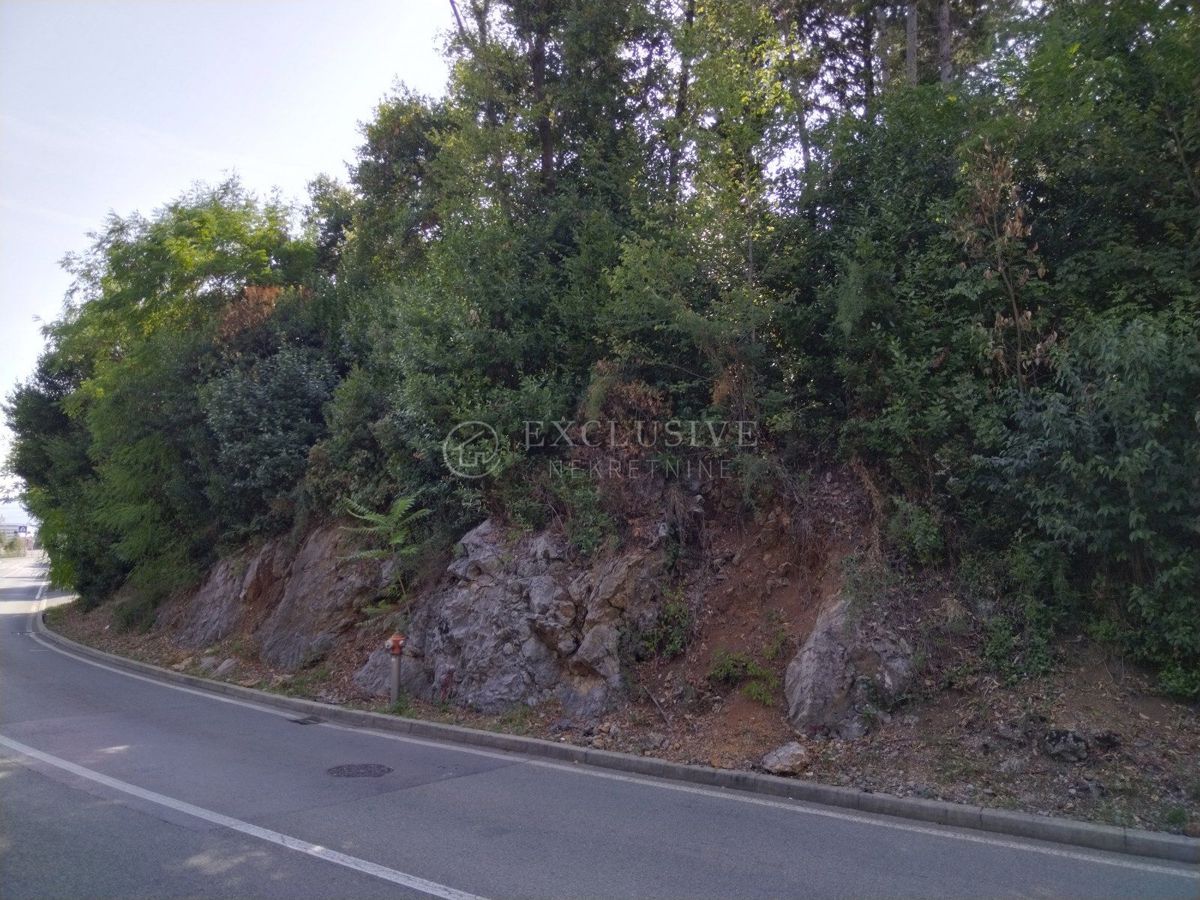 Zemljišče Opatija - Centar, Opatija, 1.276m2