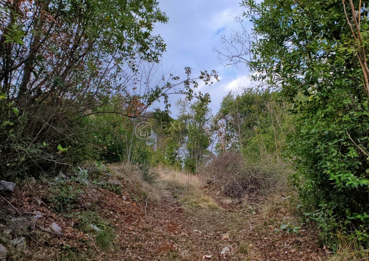 Zemljišče Medveja, Lovran, 6.400m2