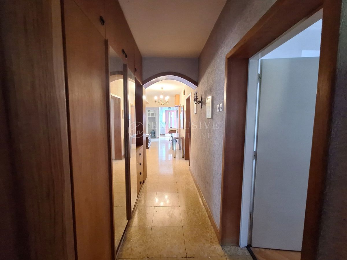 Hiša Selce, Crikvenica, 300m2