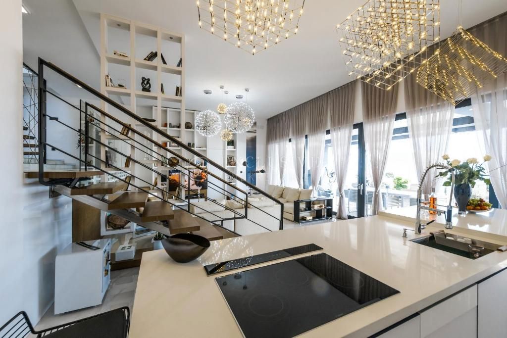 Hiša Crikvenica, 200m2
