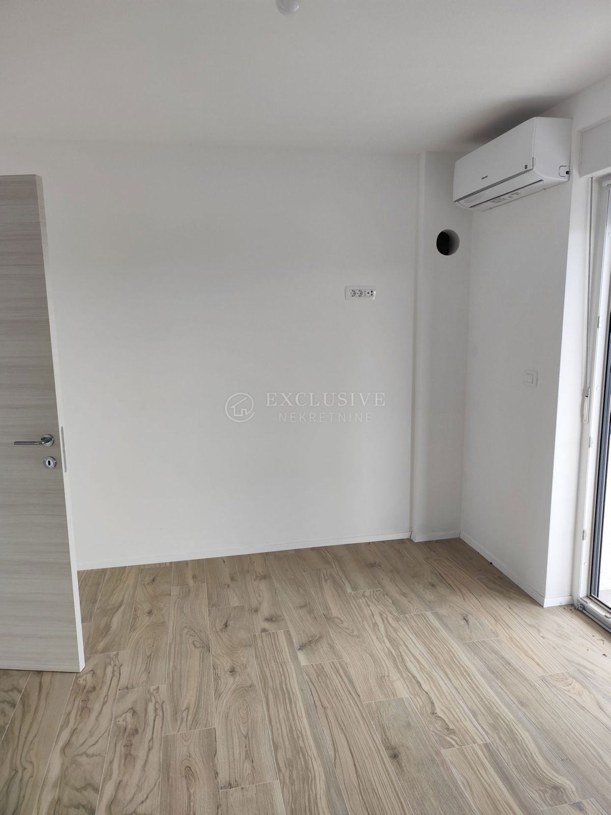 Hiša Rasopasno, Dobrinj, 210m2