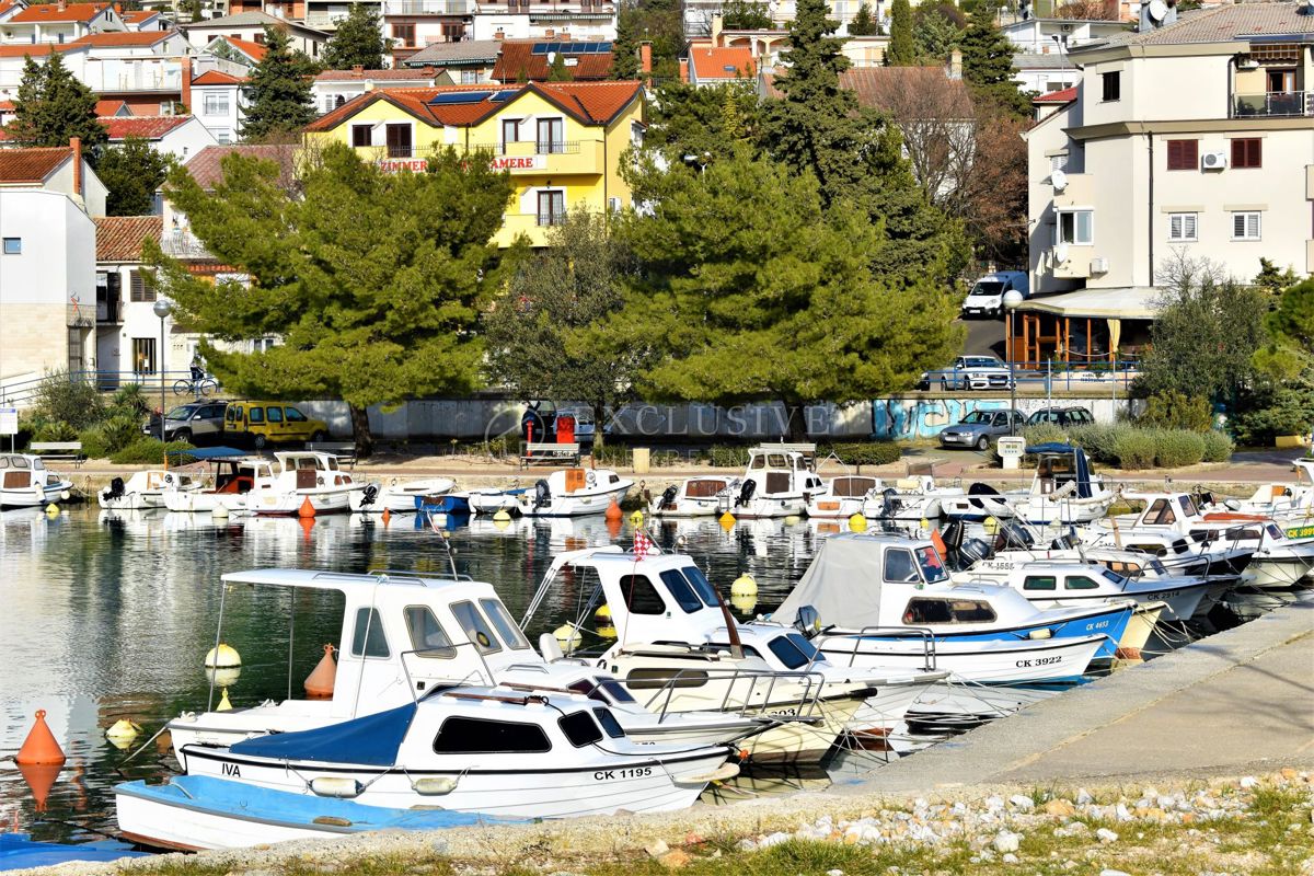 Zemljišče Crikvenica, 1.831m2