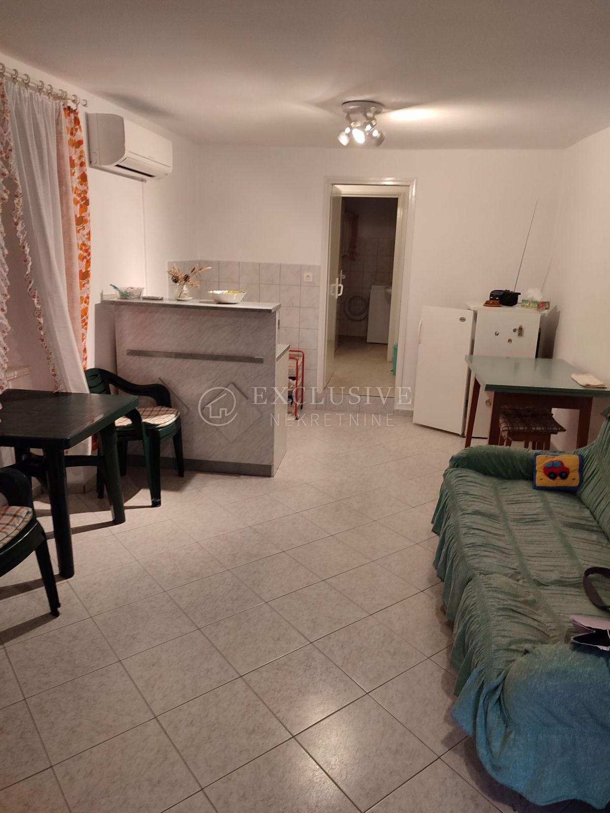 Hiša Jurandvor, Baška, 90m2