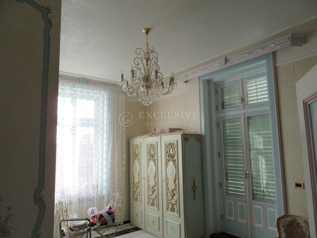 Stanovanje Opatija - Centar, Opatija, 215m2