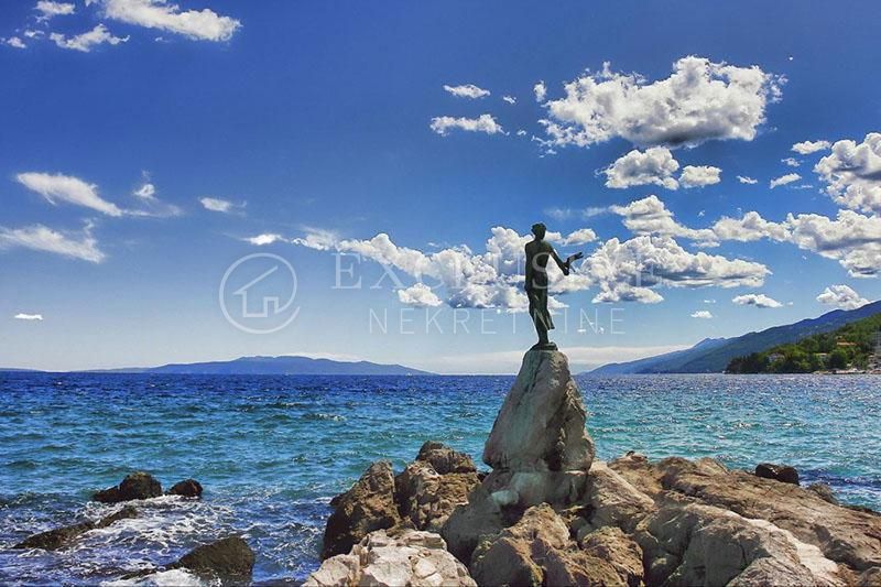 Stanovanje Opatija - Centar, Opatija, 200m2