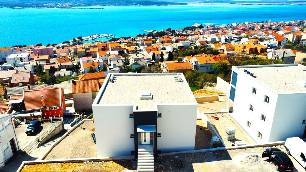 Hiša Crikvenica, 400m2