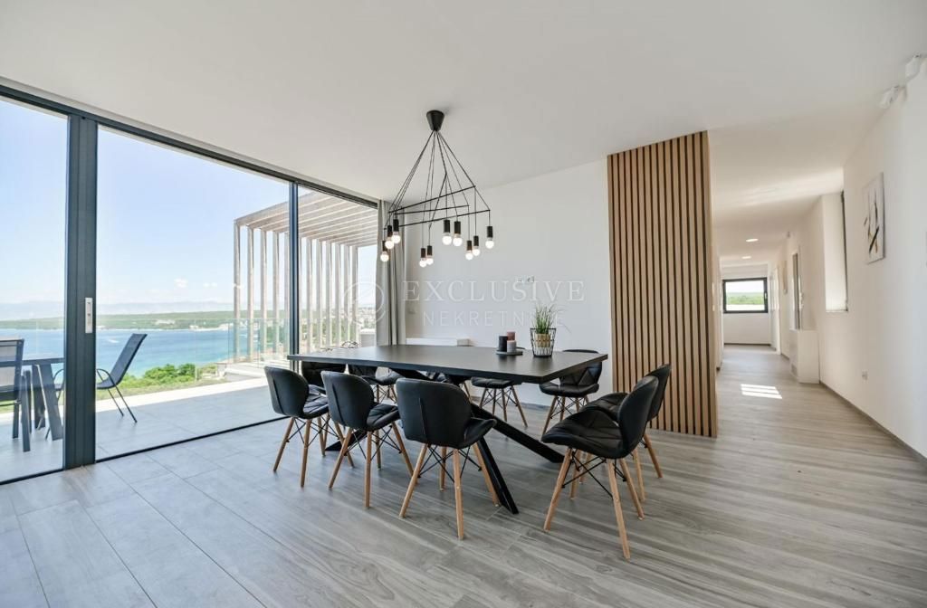 Stanovanje Malinska, Malinska-Dubašnica, 276,20m2