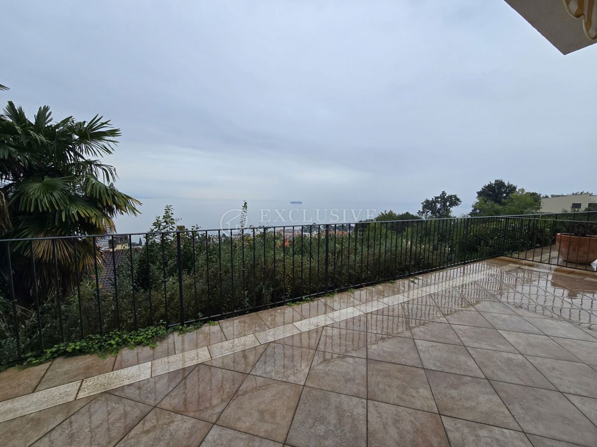 Stanovanje Opatija - Centar, Opatija, 76m2