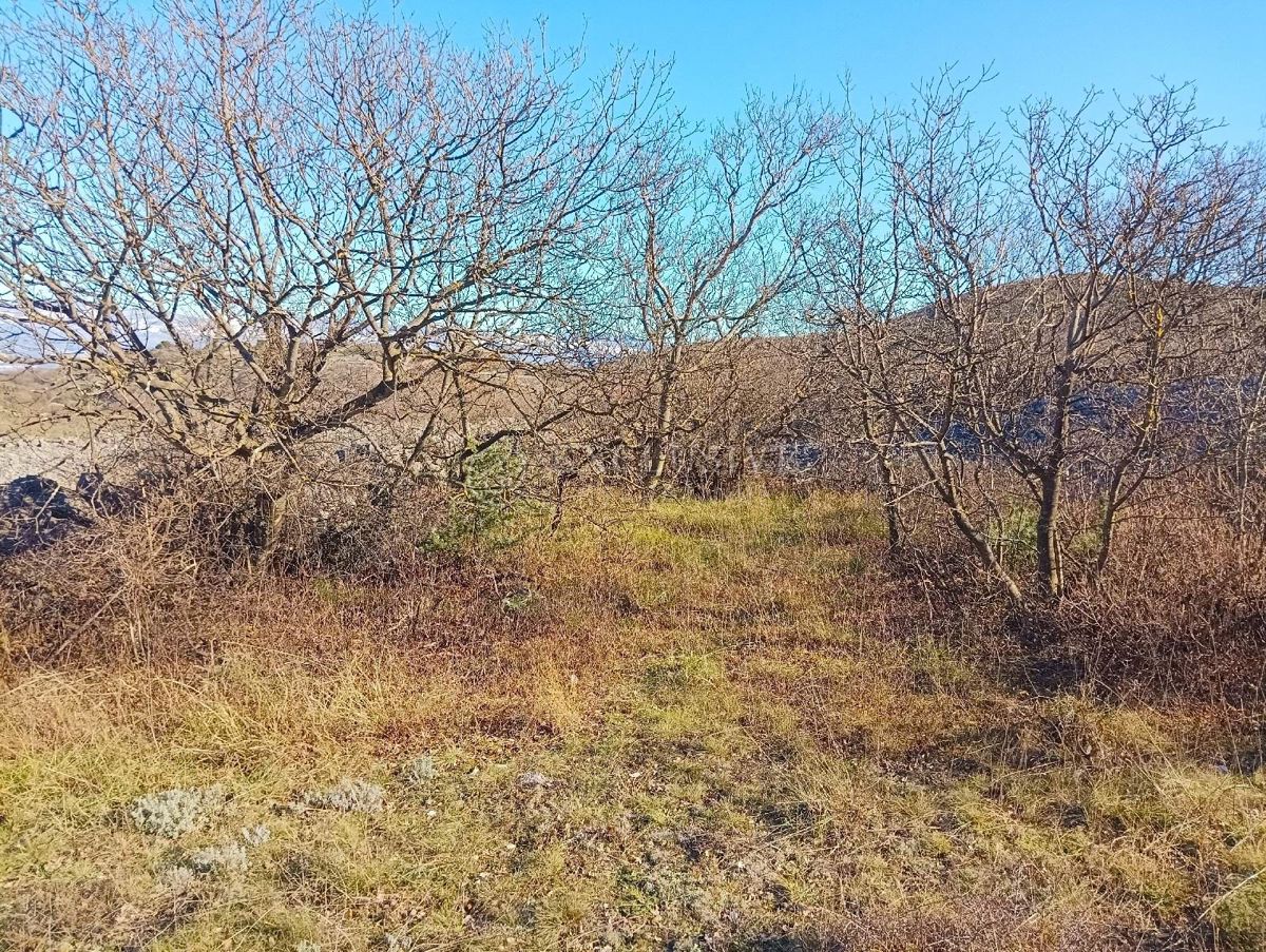 Zemljišče Vrbnik, 3.130m2
