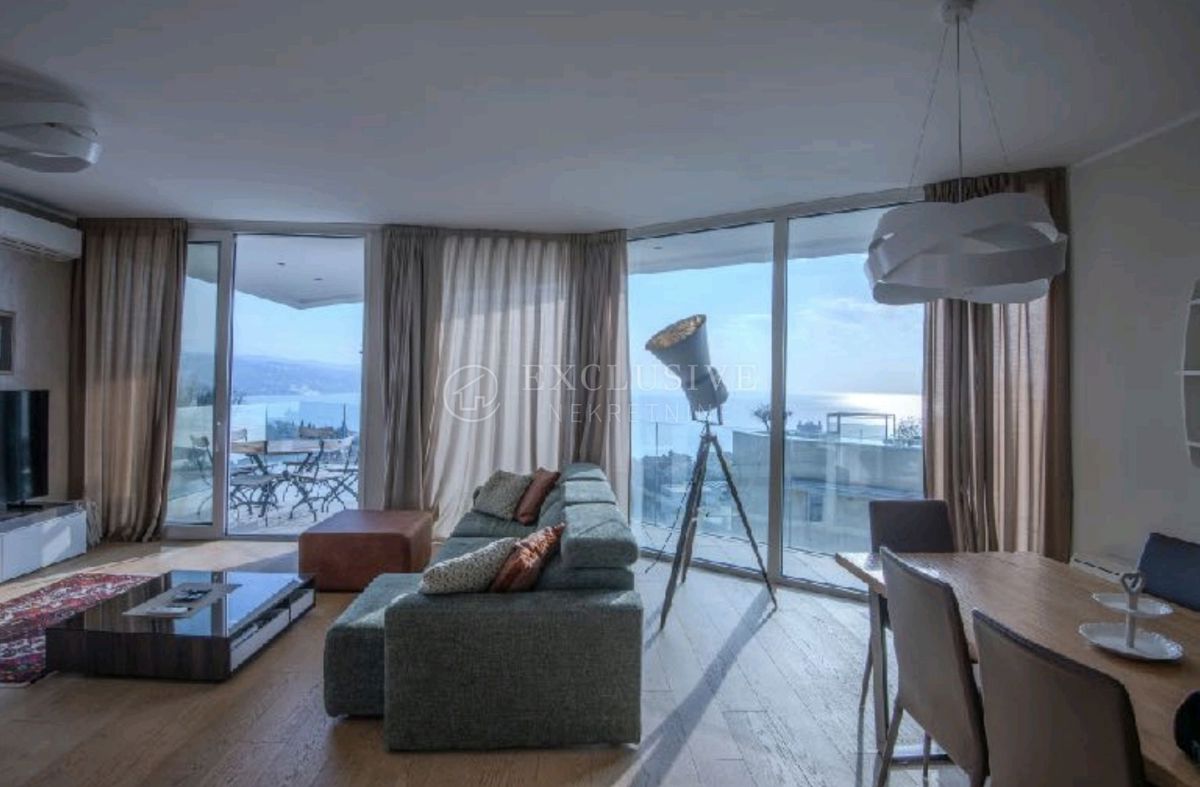 Stanovanje Opatija - Centar, Opatija, 200m2