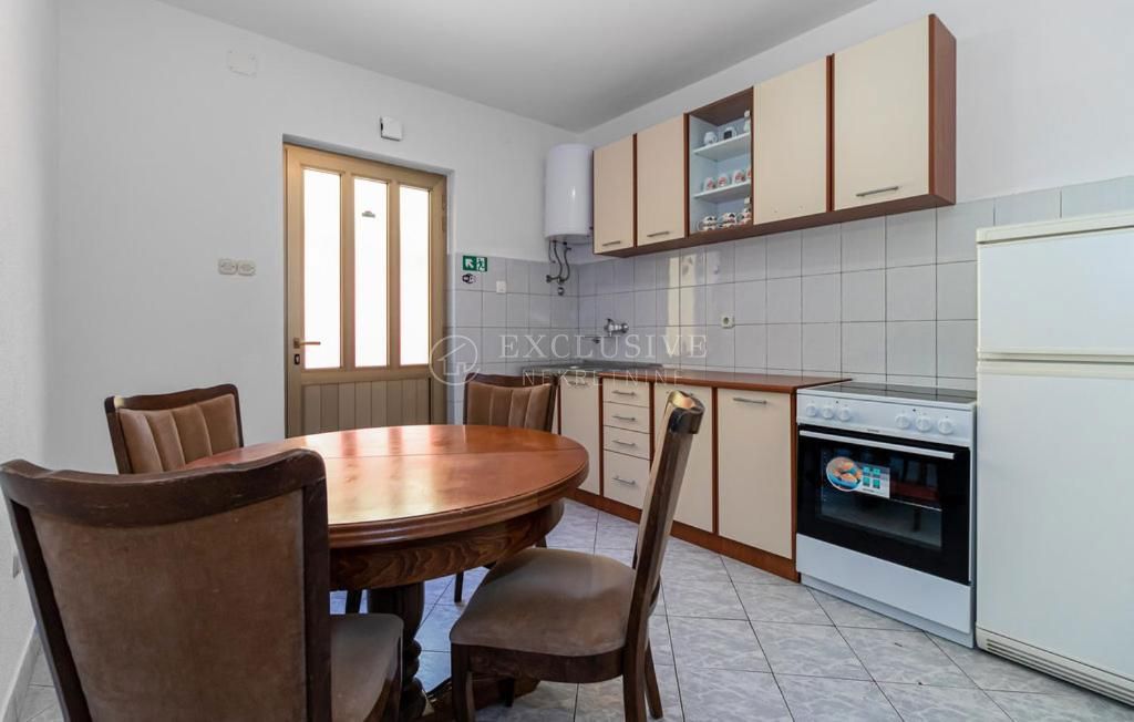 Hiša Crikvenica, 800m2