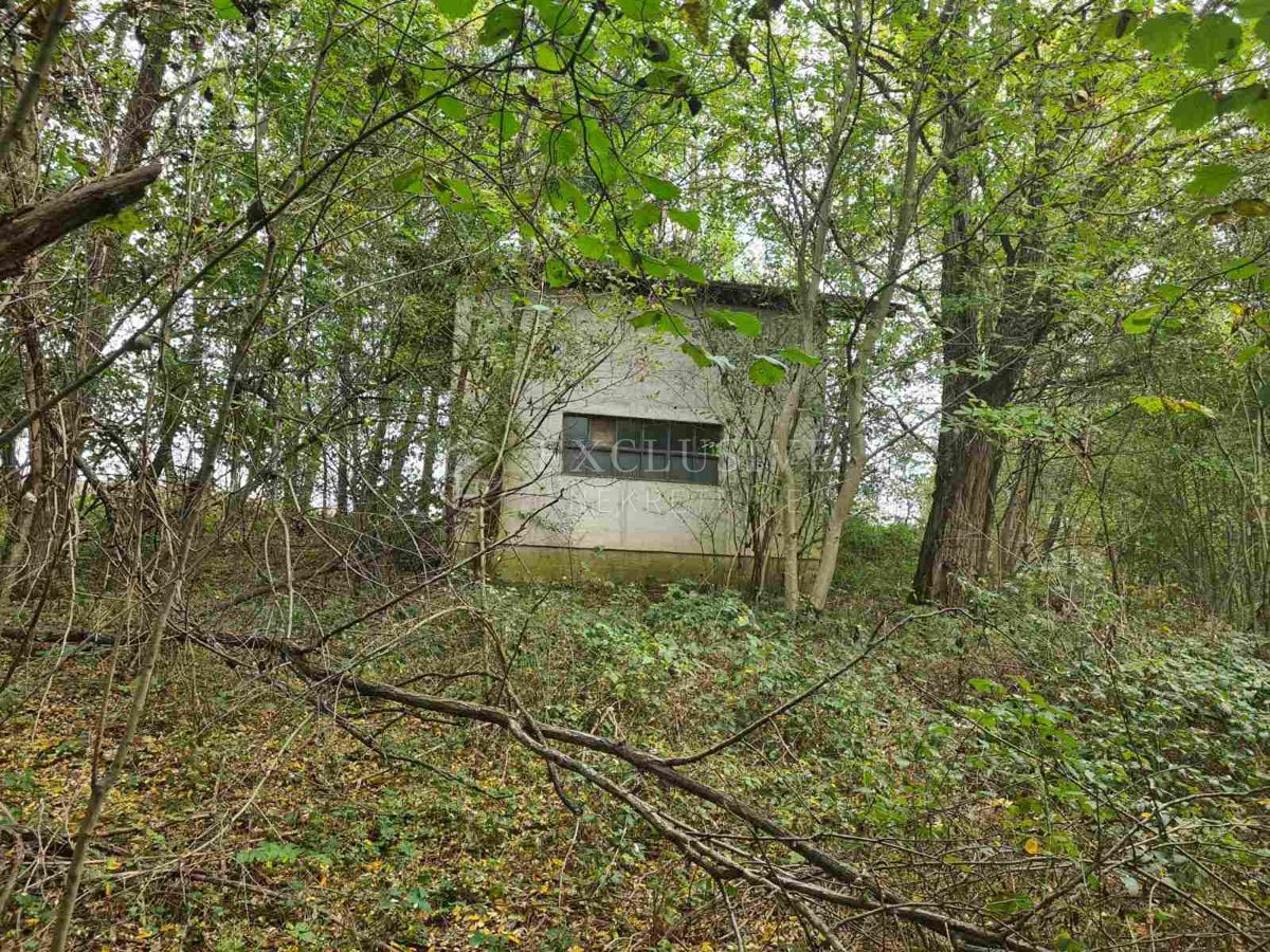 Zemljišče Bosiljevo, 1.517,79m2