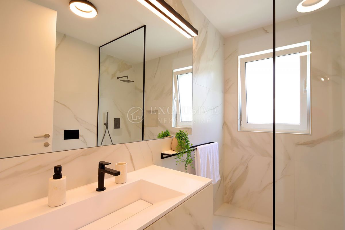 Stanovanje Ičići, Opatija - Okolica, 100m2