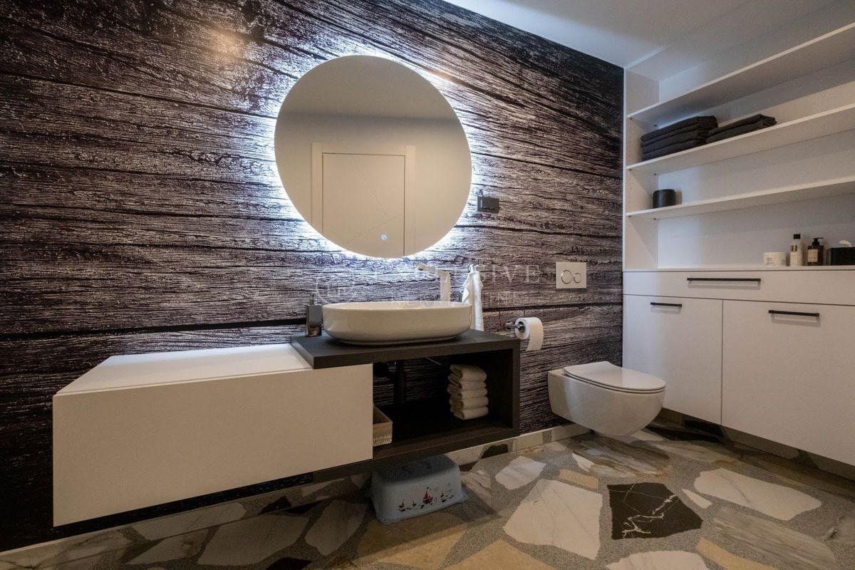 Stanovanje Opatija - Centar, Opatija, 180m2