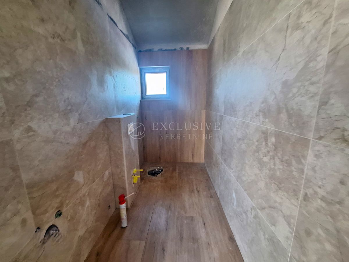 Hiša Malinska, Malinska-Dubašnica, 105m2