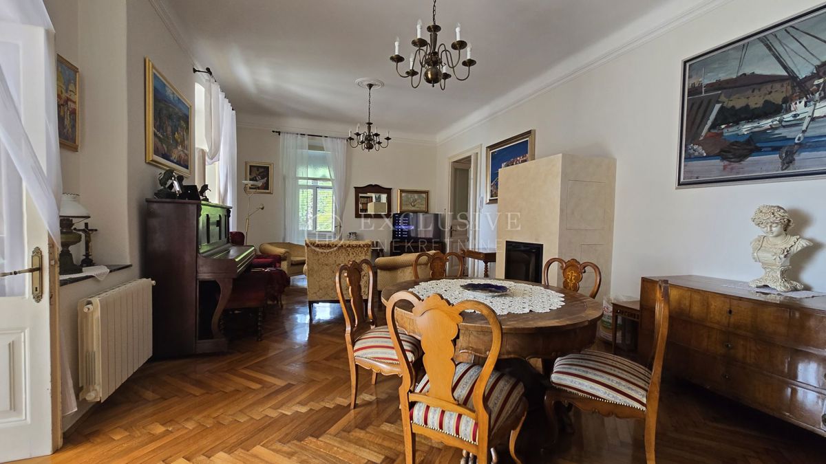Stanovanje Opatija - Centar, Opatija, 185m2