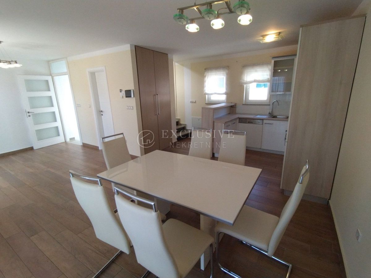 Stanovanje Opatija - Centar, Opatija, 79m2