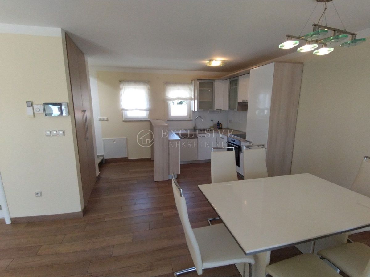 Stanovanje Opatija - Centar, Opatija, 79m2