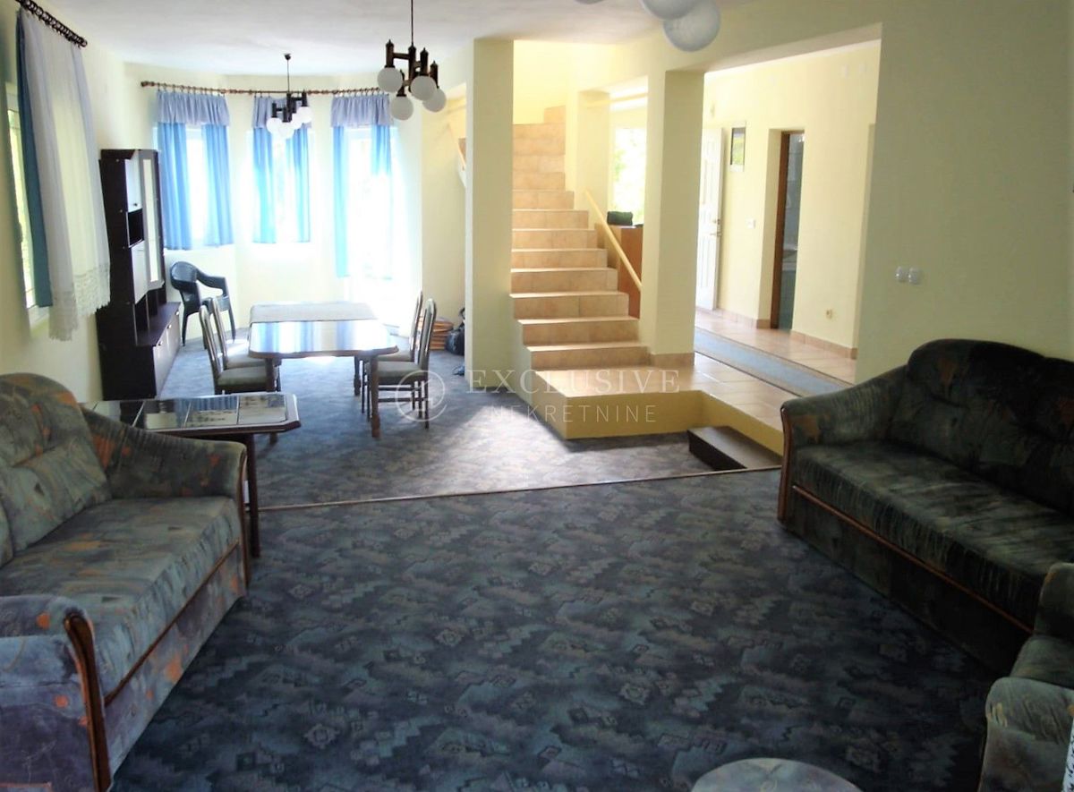 Hiša Crikvenica, 200m2