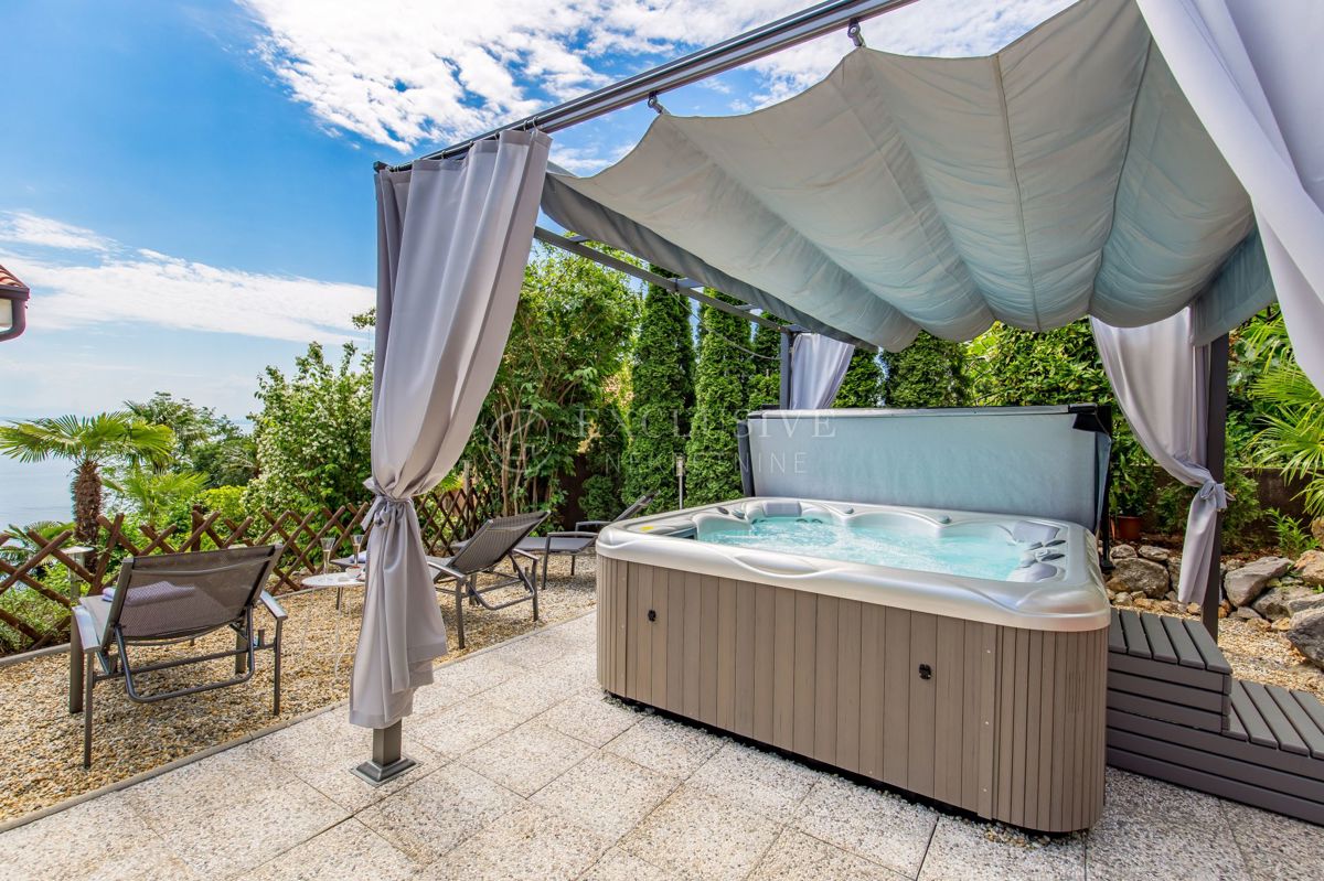 Stanovanje Opatija - Centar, Opatija, 222m2