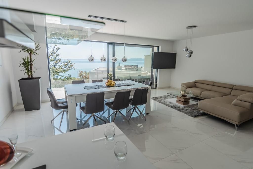 Hiša Pobri, Opatija - Okolica, 250m2