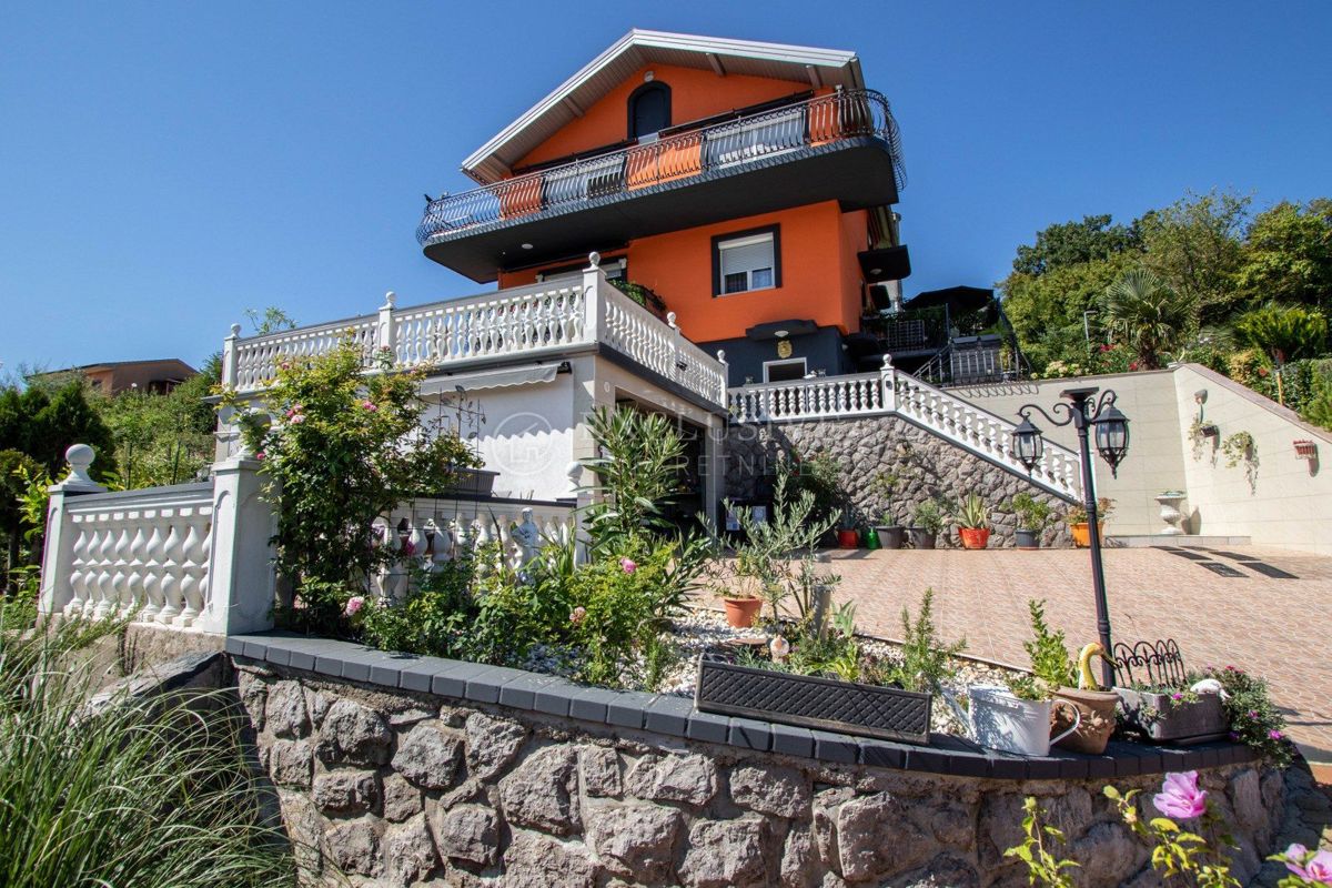 Hiša Pobri, Opatija - Okolica, 300m2