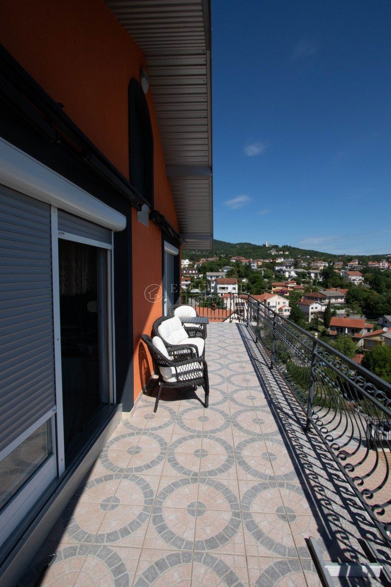 Hiša Pobri, Opatija - Okolica, 300m2